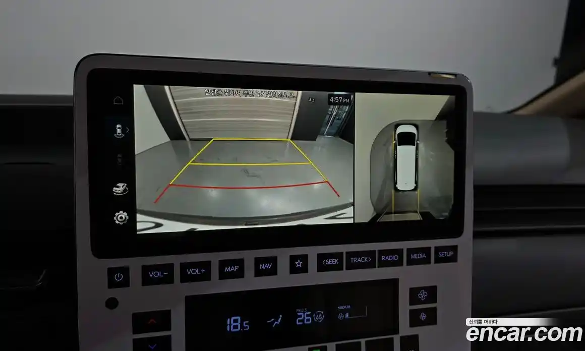 Hyundai Staria 2024 3.5 Автомат в Москве № 1171308, фото 15