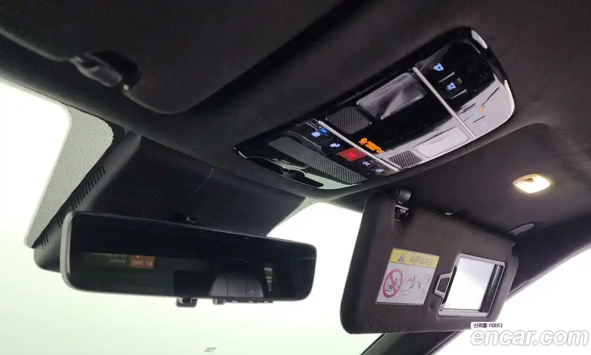 Hyundai Santa Fe 2023 1.6 Автомат в Москве № 1171447, фото 19