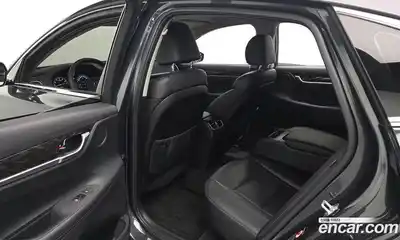 Hyundai Grandeur 2018 2.4 Автомат в Москве № 1171457, миниатюра 11