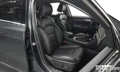 Hyundai Grandeur 2018 2.4 Автомат в Москве № 1171457, миниатюра 12