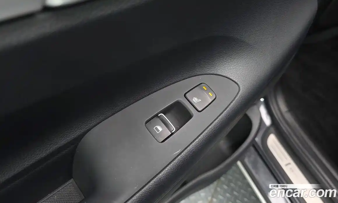 Hyundai Grandeur 2018 2.4 Автомат в Москве № 1171457, фото 19