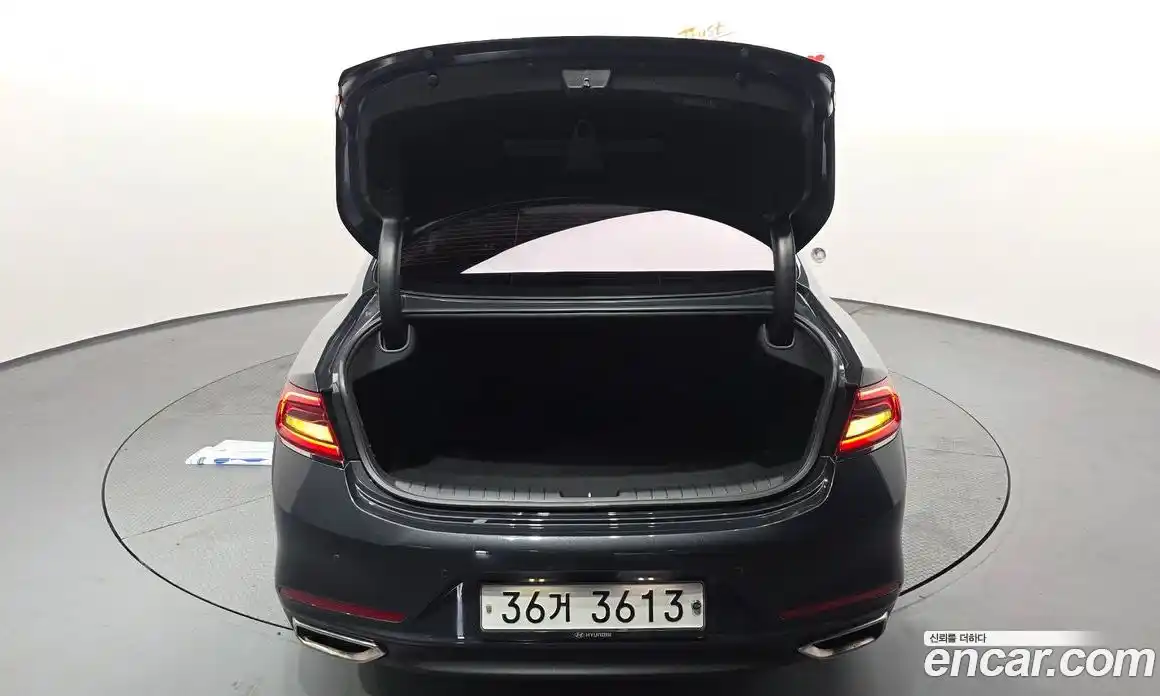 Hyundai Grandeur 2018 2.4 Автомат в Москве № 1171457, фото 20