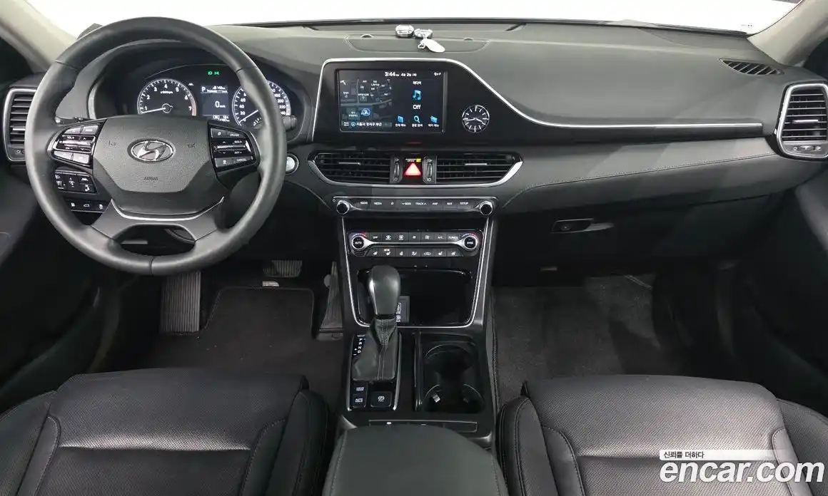Hyundai Grandeur 2018 2.4 Автомат в Москве № 1171457, фото 7