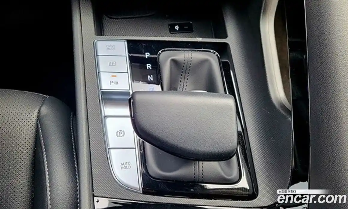 Hyundai Avante 2024 1.6 гидро в Москве, фото 9
