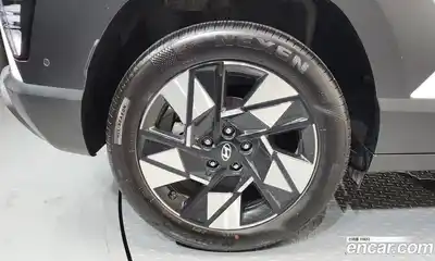 Hyundai Kona 2023 1.6 Автомат в Москве № 1171500, миниатюра 4