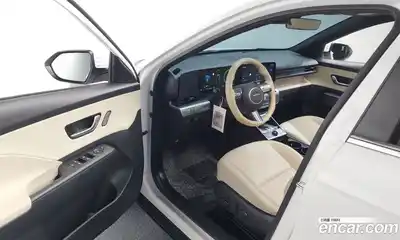 Hyundai Kona 2023 1.6 Автомат в Москве № 1171500, миниатюра 9