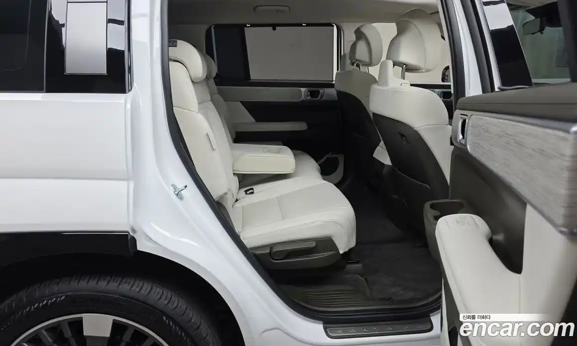 Hyundai Santa Fe 2025 1.6 Автомат в Москве № 1171534, фото 12