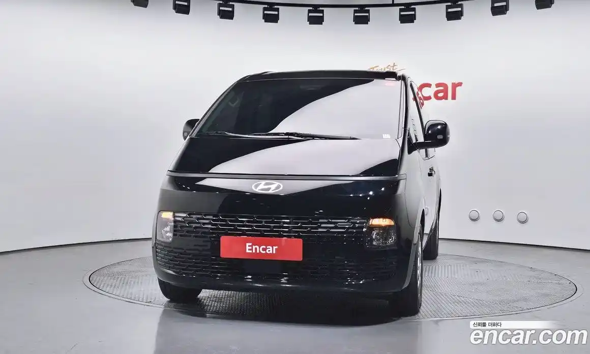 Hyundai Staria 2025 2.2 гидро в Москве № 1171752, фото 3