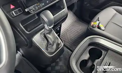 Hyundai Staria 2025 2.2 гидро в Москве № 1171752, миниатюра 9