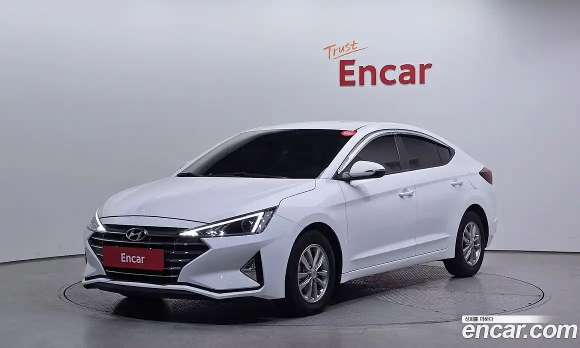 Hyundai Avante 2019 1.6 гидро в Москве № 1171774, фото 1