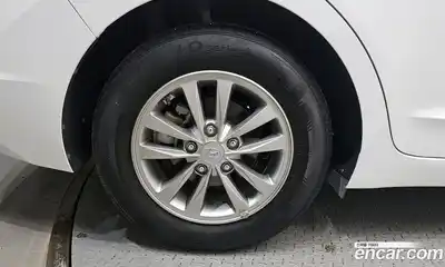 Hyundai Avante 2019 1.6 гидро в Москве № 1171774, миниатюра 5
