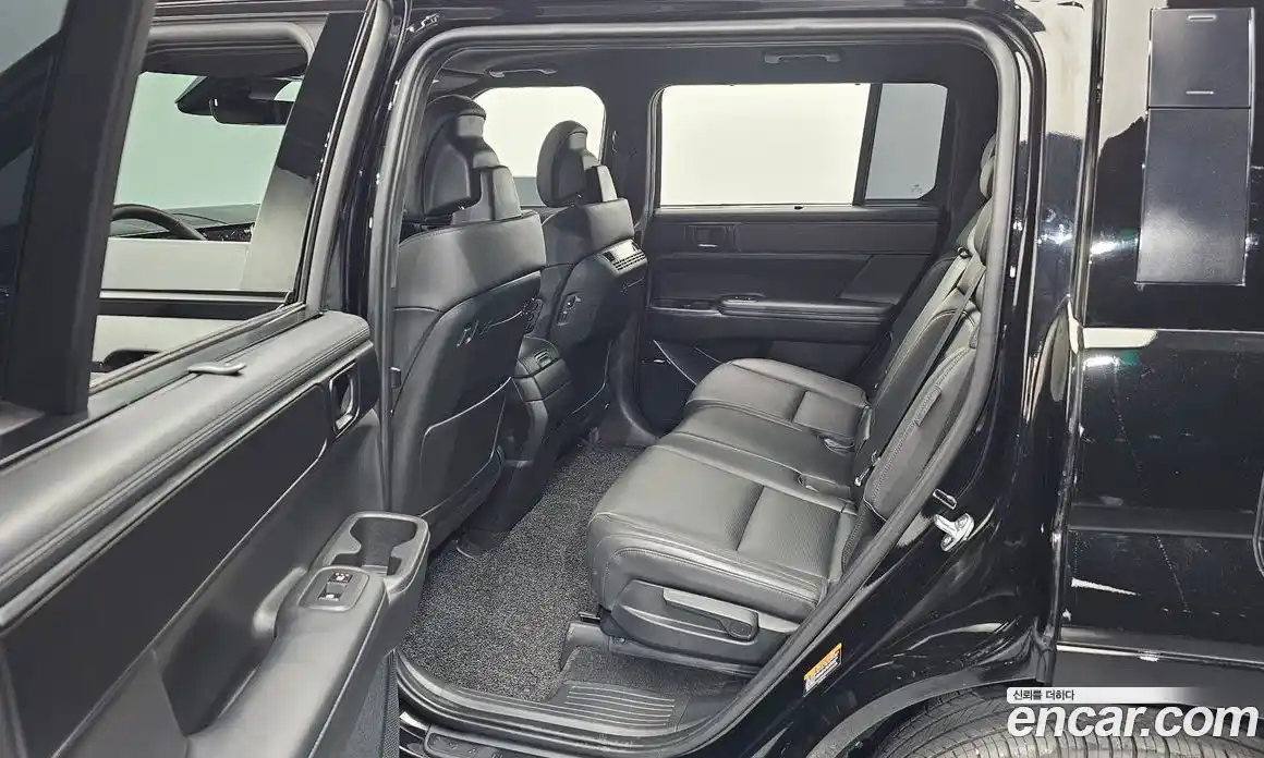 Hyundai Santa Fe 2024 1.6 Автомат в Москве № 1171780, фото 11