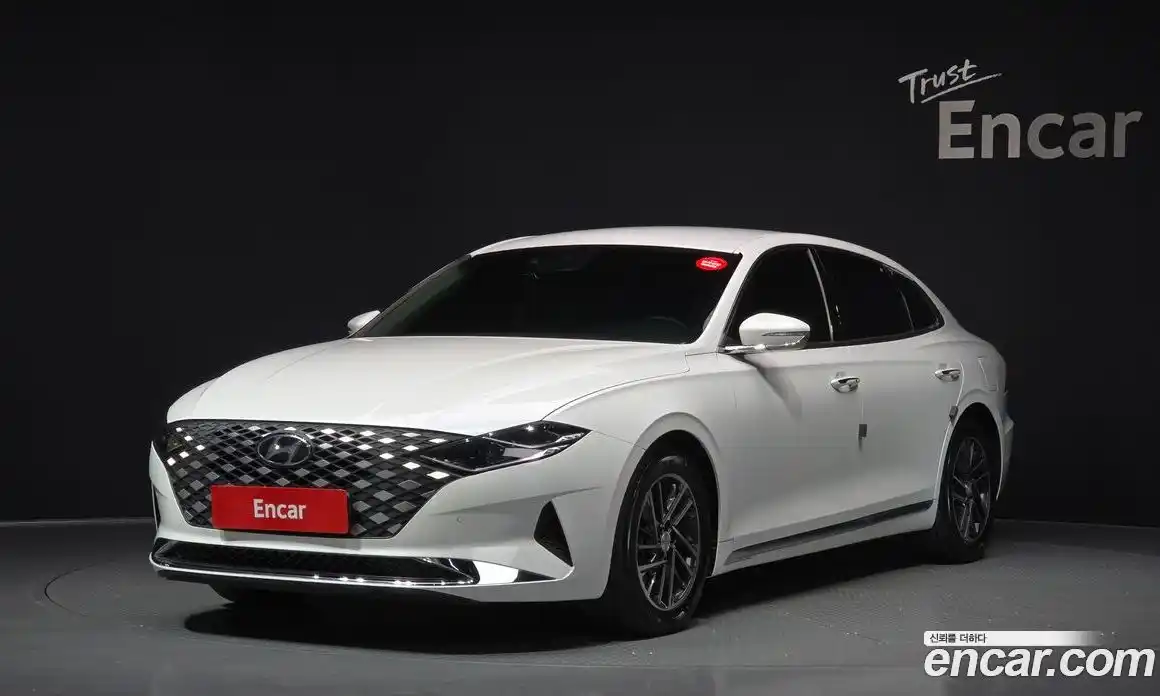 Hyundai Grandeur 2021 2.5 Автомат в Москве № 1171795, фото 1