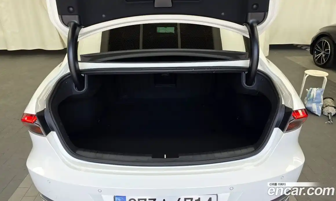 Hyundai Grandeur 2021 2.5 Автомат в Москве № 1171795, фото 20