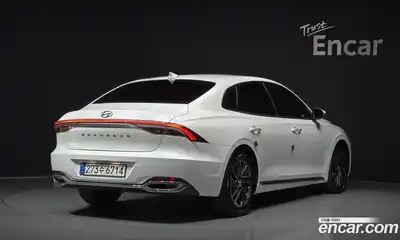Hyundai Grandeur 2021 2.5 Автомат в Москве № 1171795, миниатюра 2