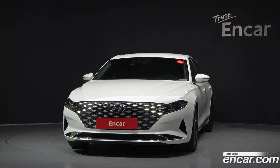 Hyundai Grandeur 2021 2.5 Автомат в Москве № 1171795, фото 3