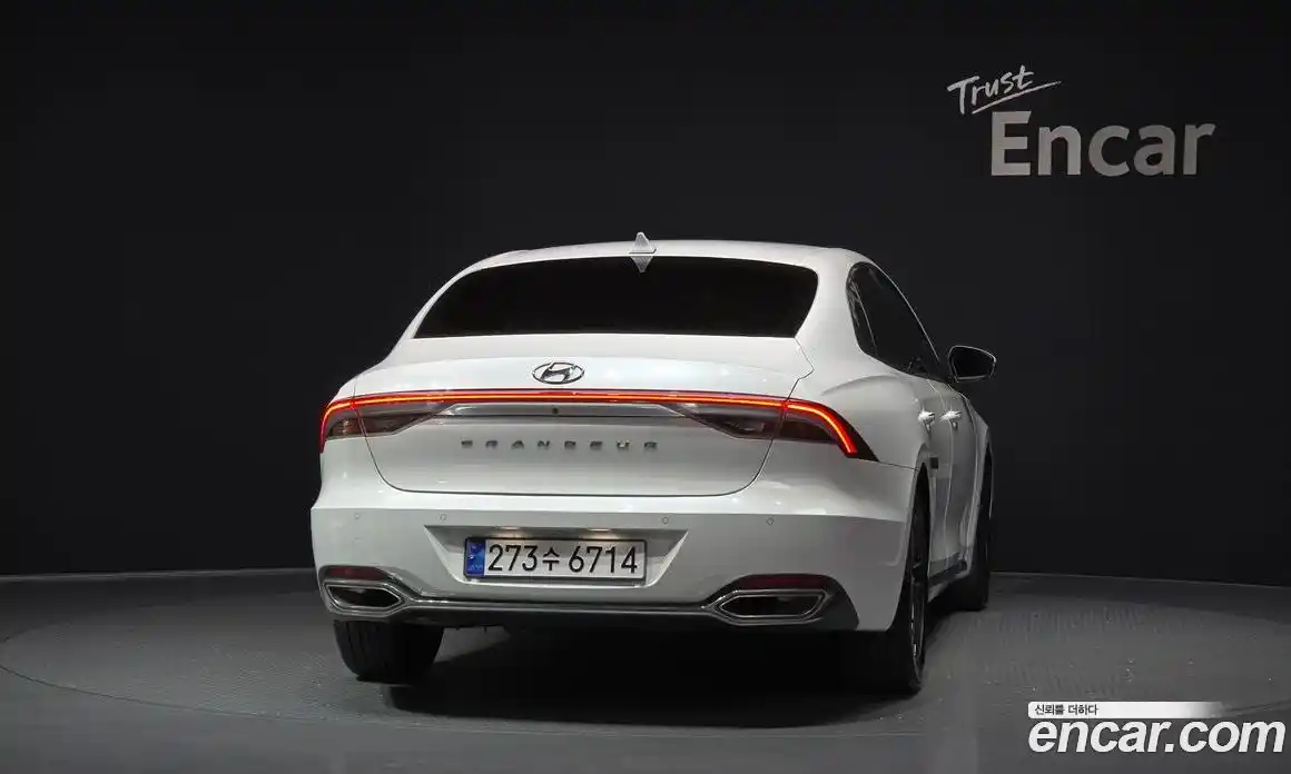 Hyundai Grandeur 2021 2.5 Автомат в Москве № 1171795, фото 4