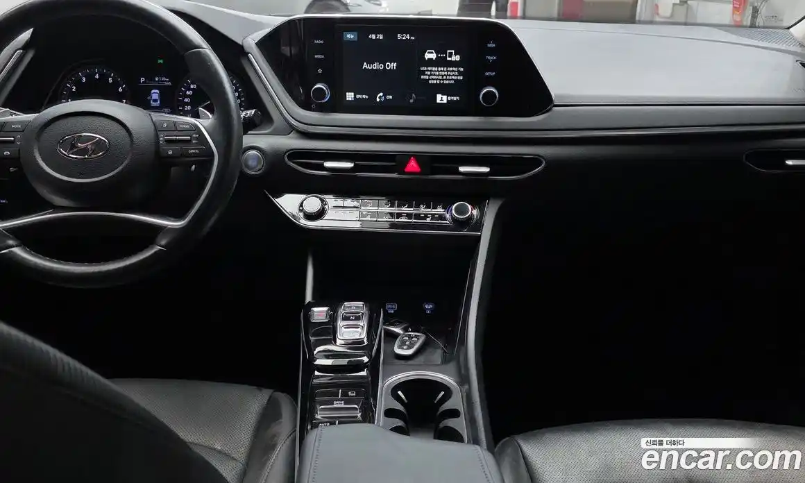 Hyundai Sonata 2019 2.0 Автомат в Москве № 1171902, фото 20