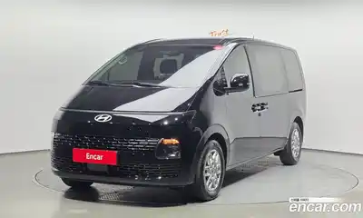 Hyundai Staria HEV 1.6 Tourer 11-Seater Modern