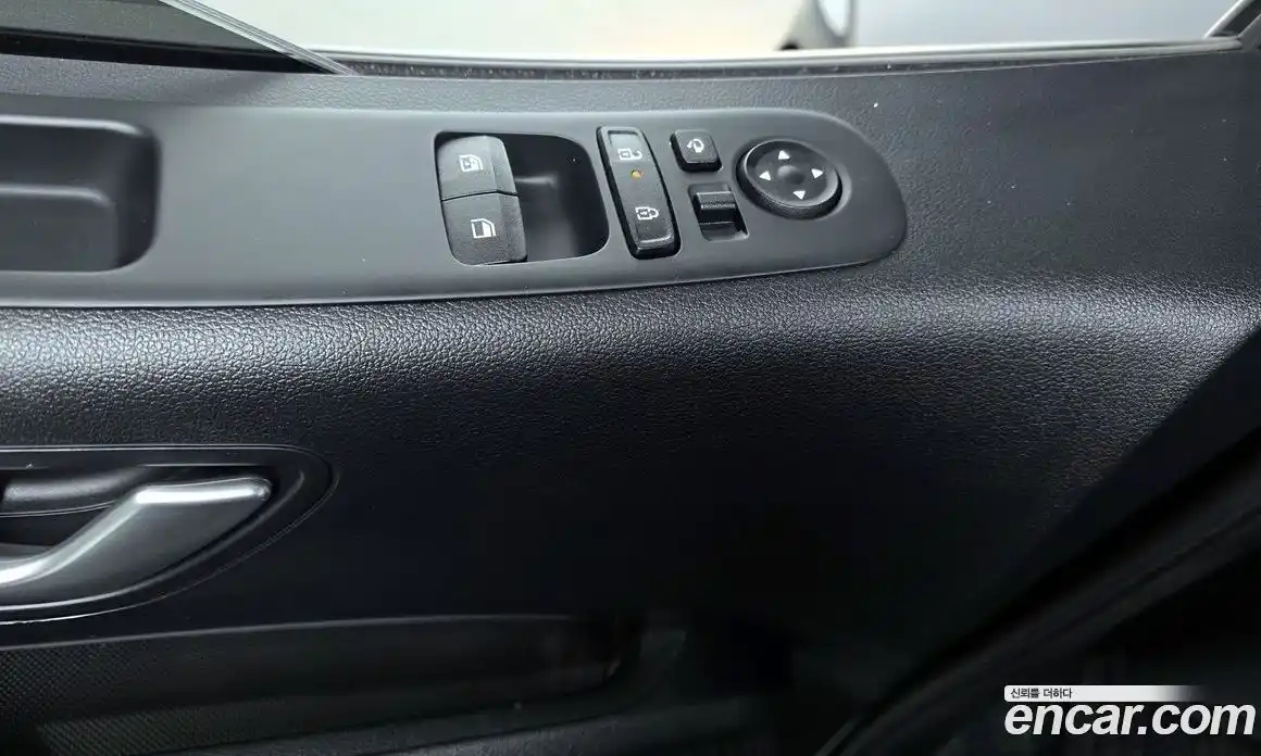 Hyundai Staria 2025 1.6 Автомат в Москве № 1171940, фото 18