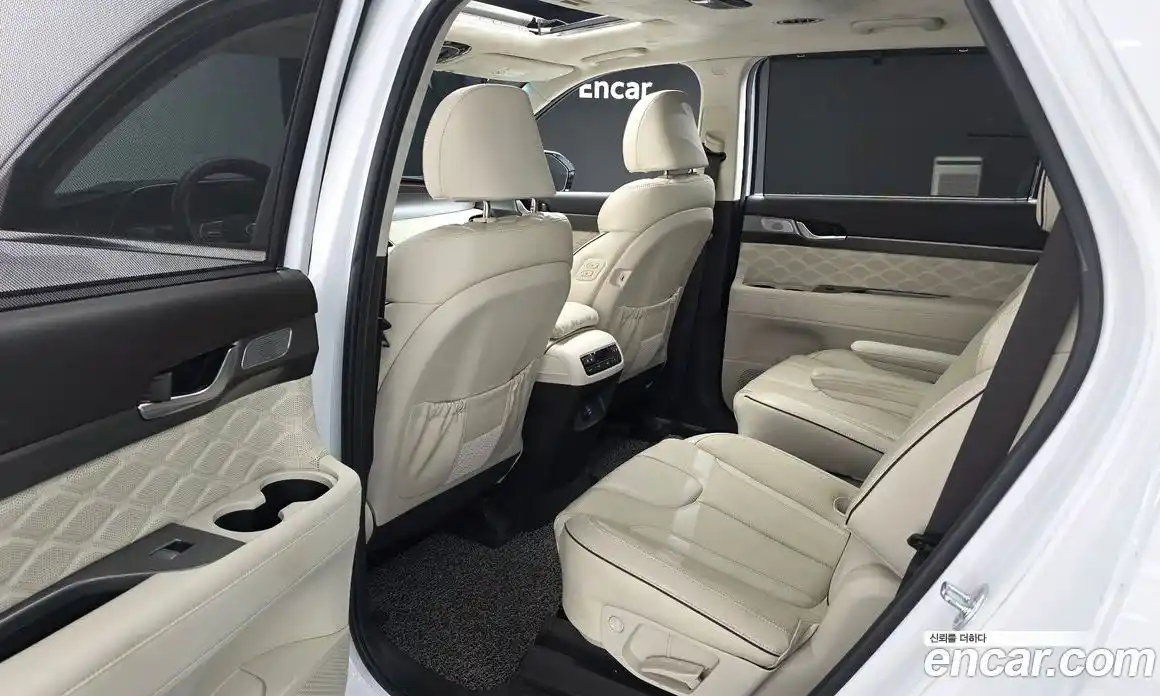 Hyundai Palisade 2022 3.8 Автомат в Москве № 1171957, фото 12