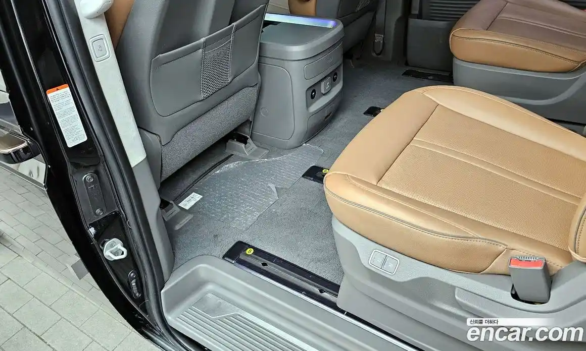 Hyundai Staria 2024 3.5 Автомат в Москве № 1171984, фото 17