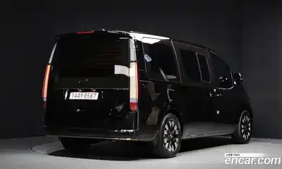 Hyundai Staria 2024 3.5 Автомат в Москве № 1171984, миниатюра 2