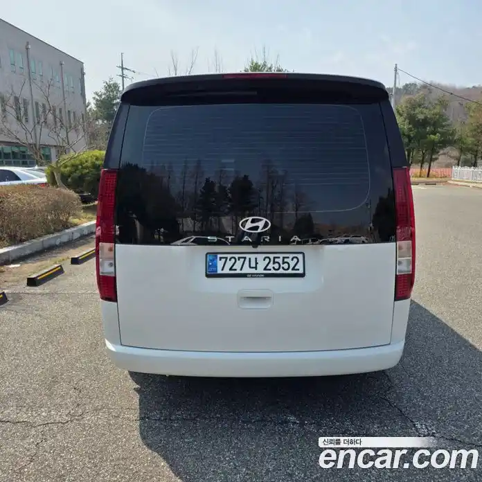 Hyundai Staria 2024 2.2 Автомат в Москве № 1171988, фото 4