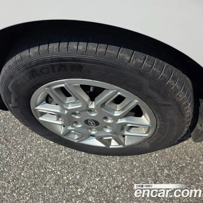 Hyundai Staria 2024 2.2 Автомат в Москве № 1171988, фото 9