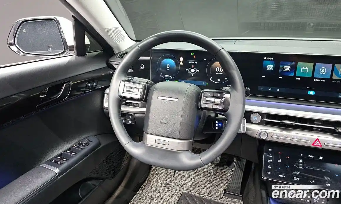 Hyundai Grandeur 2023 1.6 Автомат в Москве № 1172077, фото 13