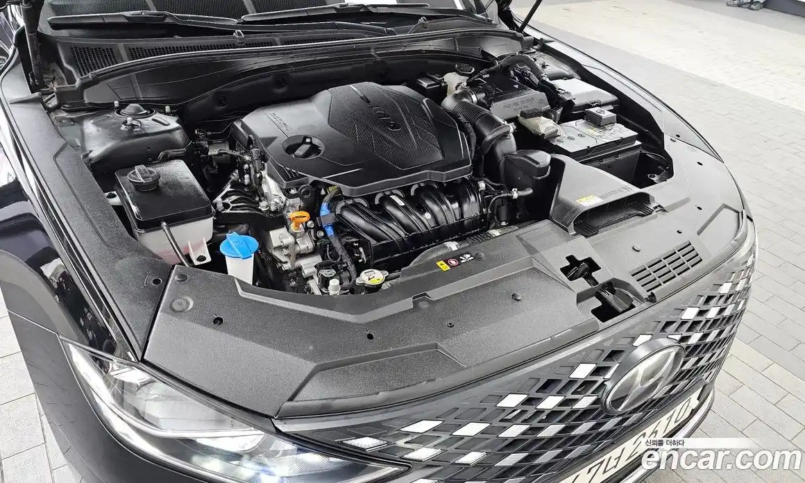 Hyundai Grandeur 2022 2.5 Автомат в Москве № 1172084, фото 6