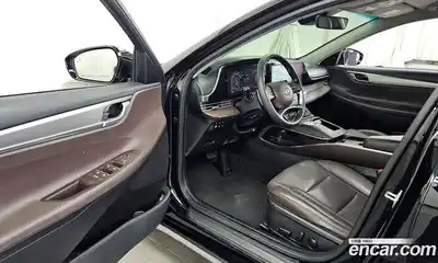 Hyundai Grandeur 2022 2.5 Автомат в Москве № 1172084, миниатюра 10