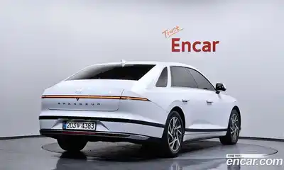 Hyundai Grandeur 2023 1.6 Автомат в Москве № 1172098, миниатюра 2