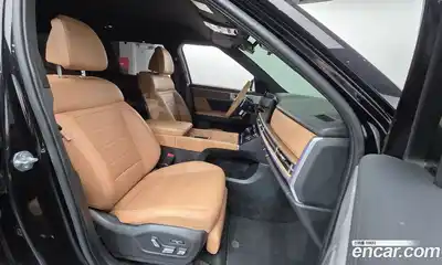 Hyundai Santa Fe 2023 2.5 Автомат в Москве № 1172103, миниатюра 10