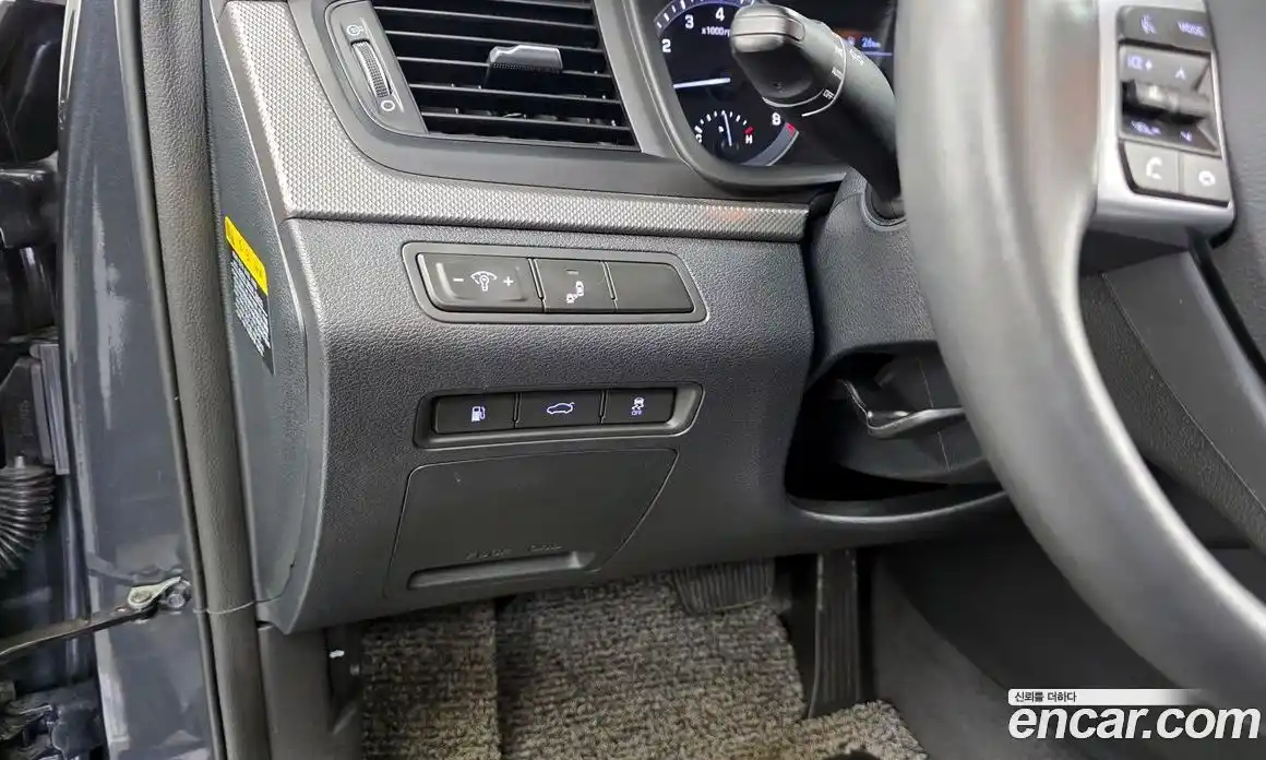 Hyundai Sonata 2018 2.0 Автомат в Москве № 1172112, фото 16