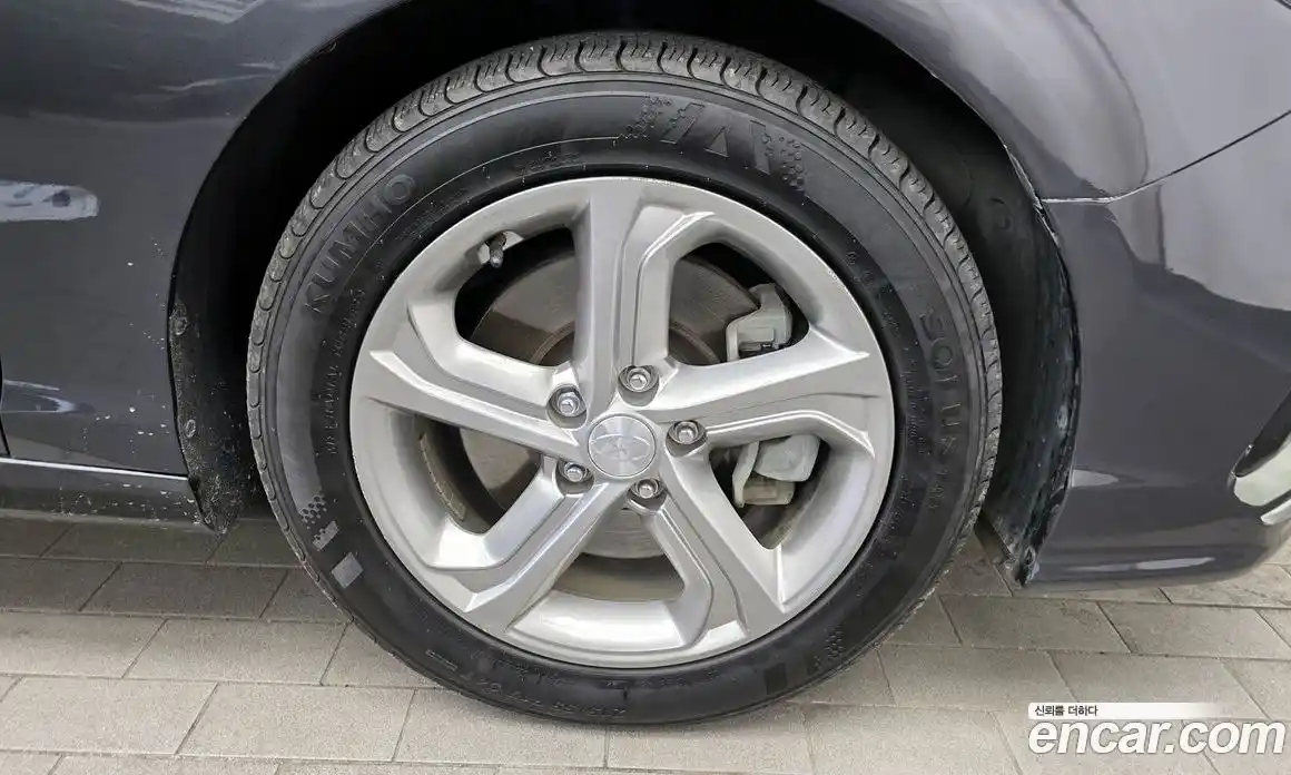 Hyundai Sonata 2018 2.0 Автомат в Москве № 1172112, фото 5