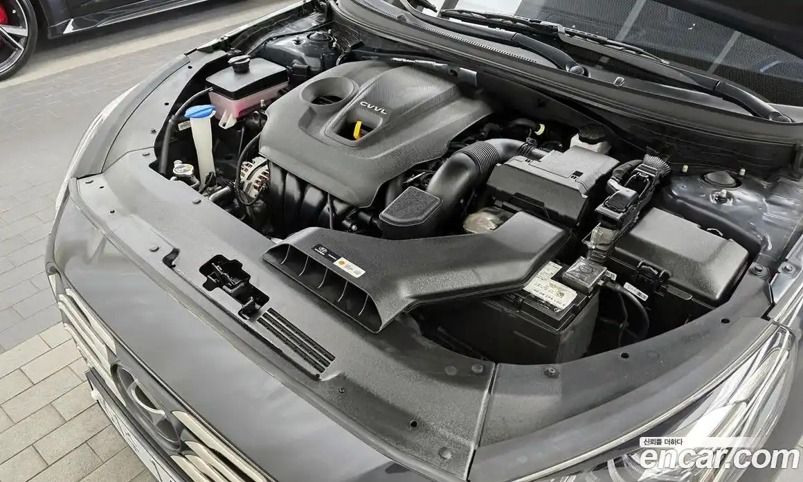 Hyundai Sonata 2018 2.0 Автомат в Москве № 1172112, фото 6