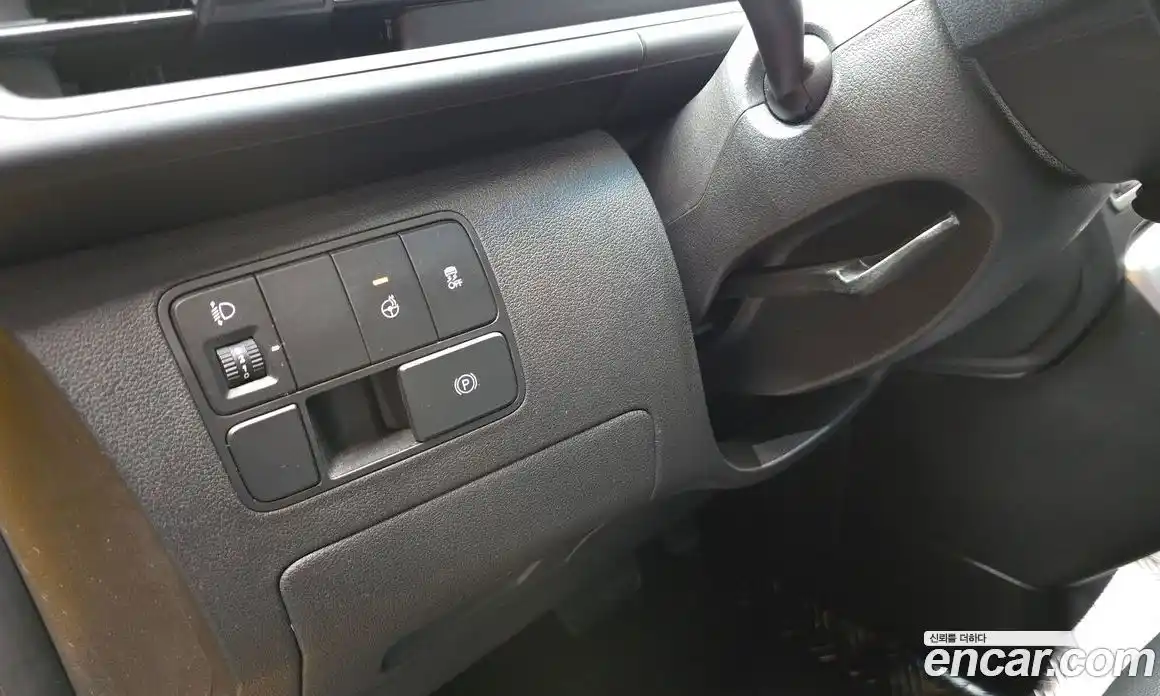 Hyundai Staria 2023 3.5 Автомат в Москве № 1172119, фото 15