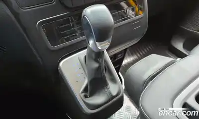 Hyundai Staria 2023 3.5 Автомат в Москве № 1172119, миниатюра 9