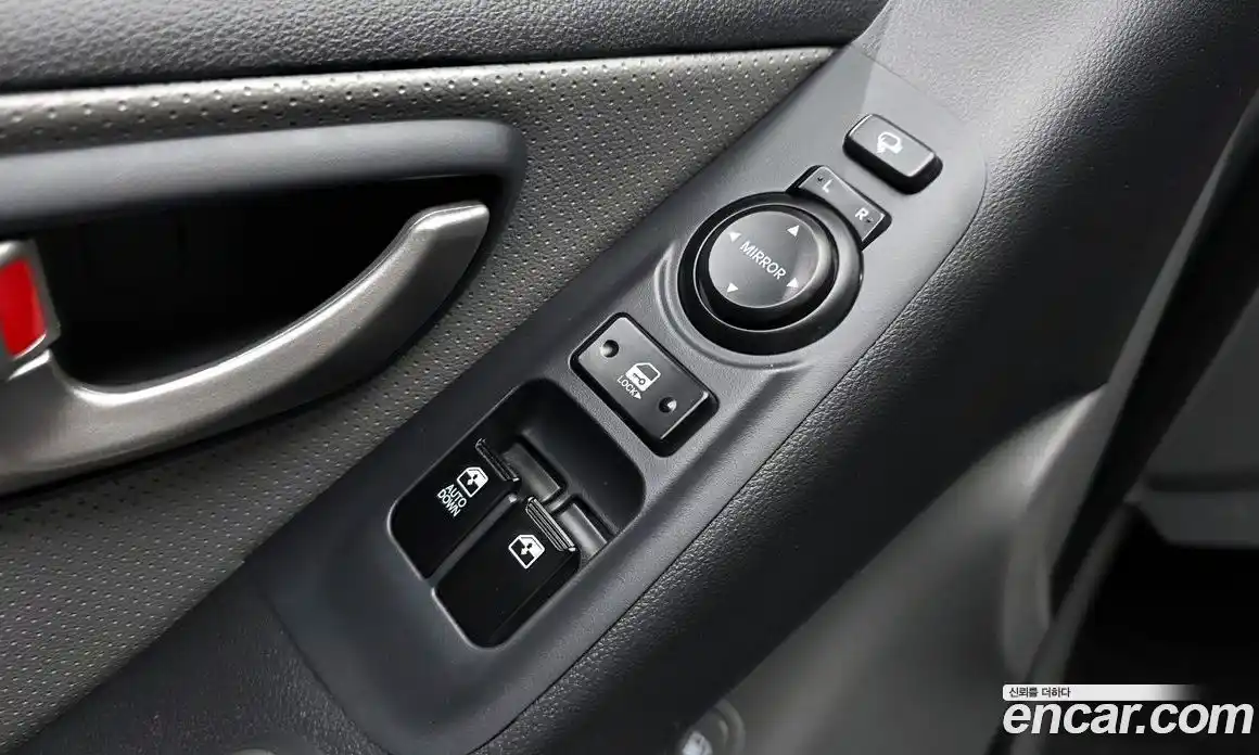 Hyundai Starex 2013 2.5 Автомат в Москве № 1172129, фото 18