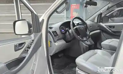 Hyundai Starex 2020 2.5 Автомат в Москве № 1172151, миниатюра 11