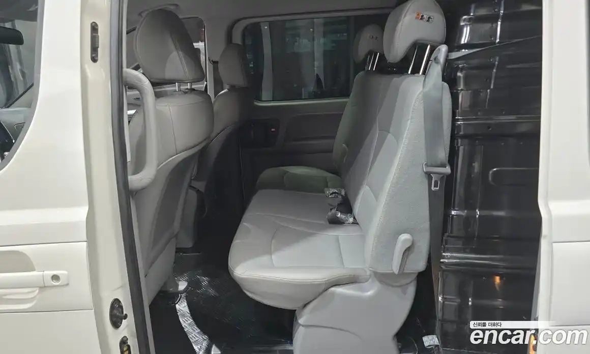 Hyundai Starex 2020 2.5 Автомат в Москве № 1172151, фото 12