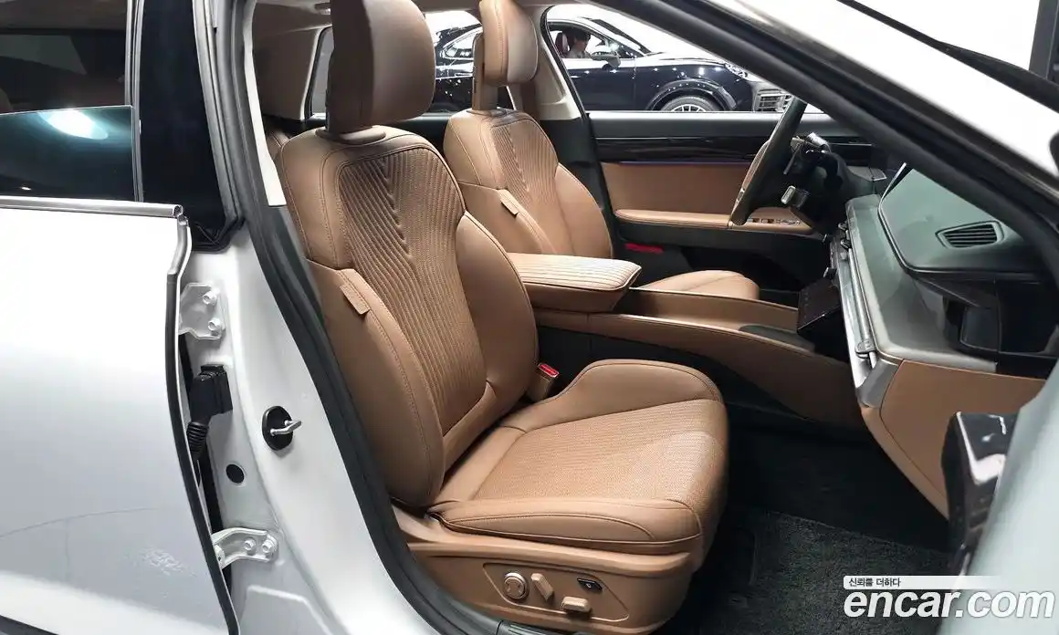 Hyundai Grandeur 2023 1.6 Автомат в Москве № 1172175, фото 10