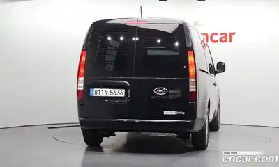 Hyundai Staria 2023 2.2 Автомат в Москве № 1172183, миниатюра 4