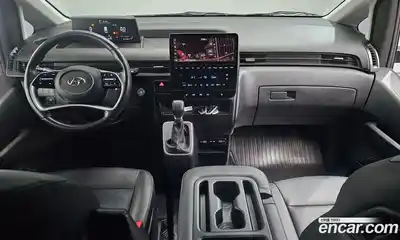 Hyundai Staria 2023 2.2 Автомат в Москве № 1172183, миниатюра 7