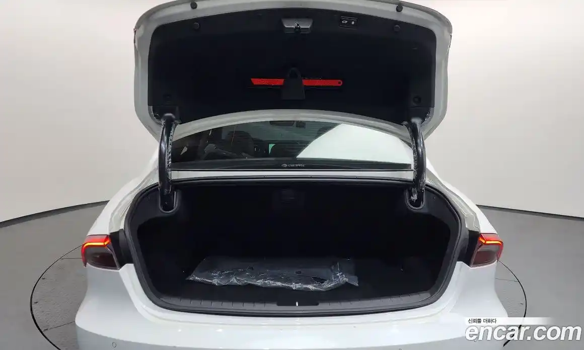 Hyundai Grandeur 2021 2.5 Автомат в Москве № 1172197, фото 19