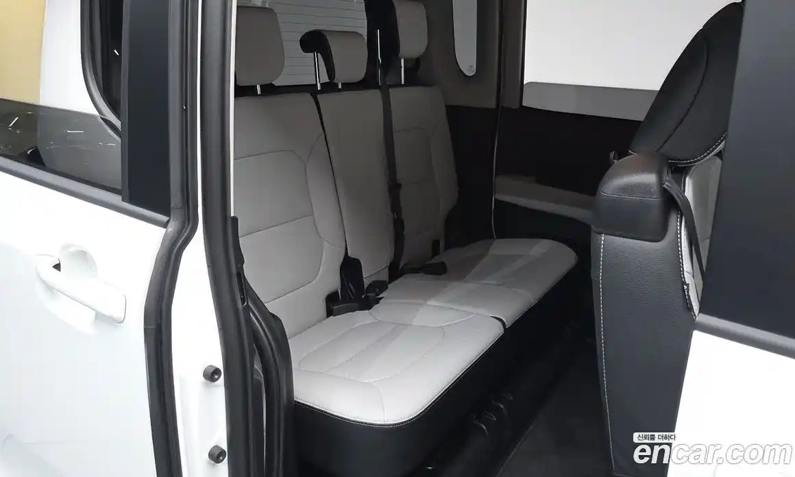 Kia Ray 2025 1.0 Автомат в Москве № 1172361, фото 11