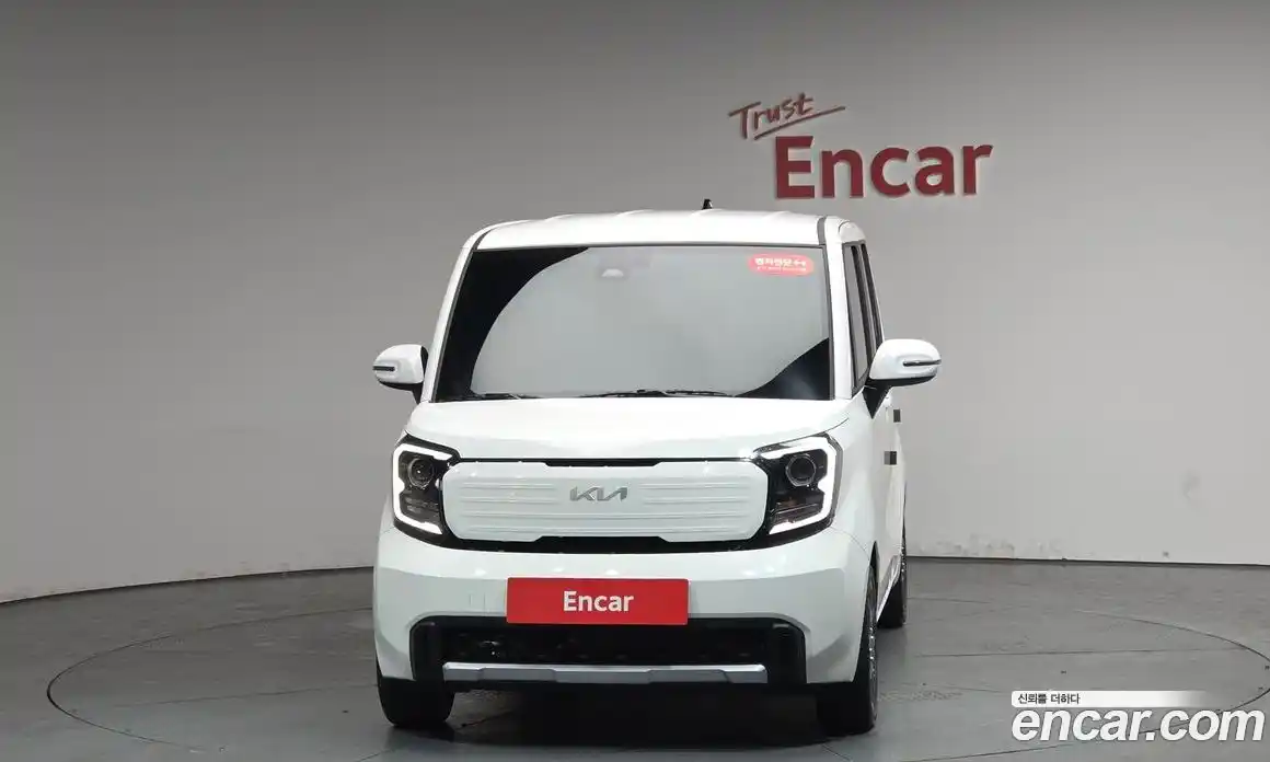 Kia Ray 2025 1.0 Автомат в Москве № 1172361, фото 2