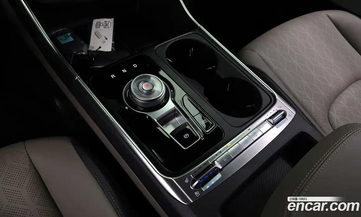 Kia Canival 2025 2.2 Автомат в Москве № 1172371, фото 8