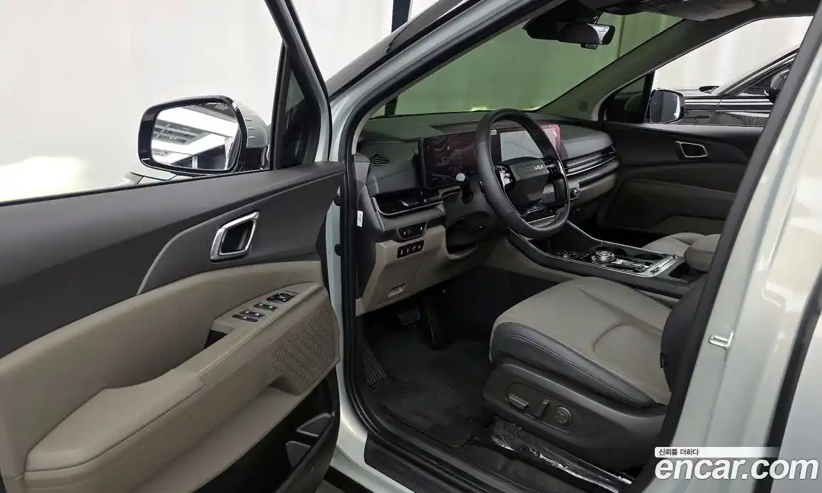 Kia Canival 2025 2.2 Автомат в Москве № 1172371, фото 9